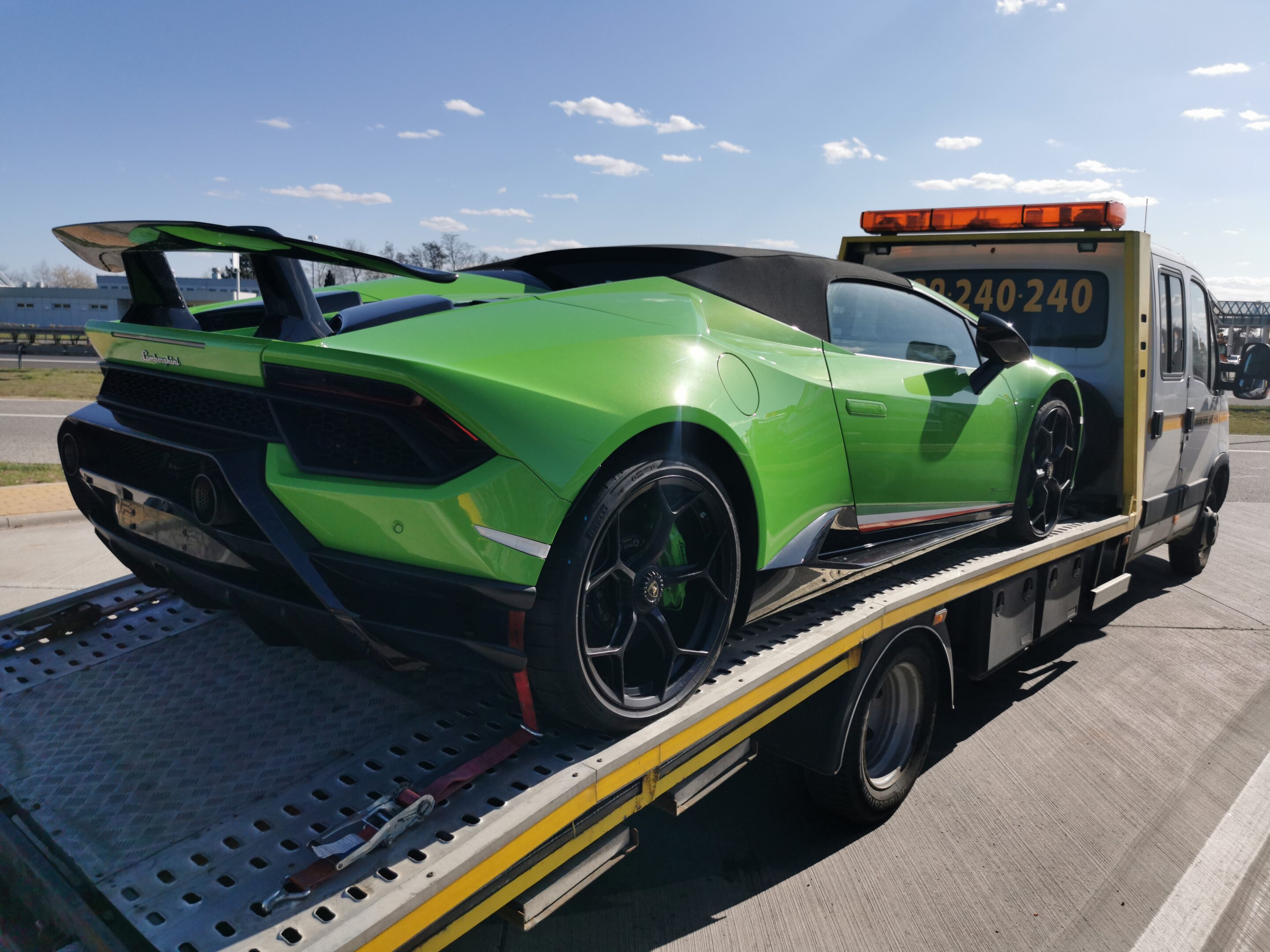 Laweta S3 Goleniów Rurka – transport auta z trasy nad morze