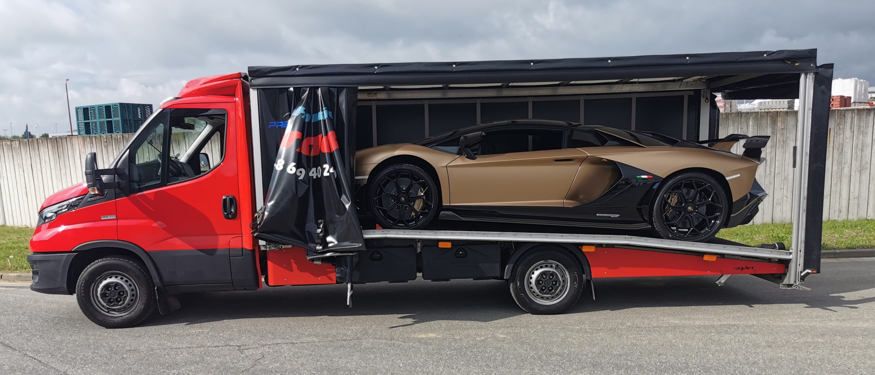 Laweta do niskiego auta Szczecin – transport samochodu z niskim zawieszeniem